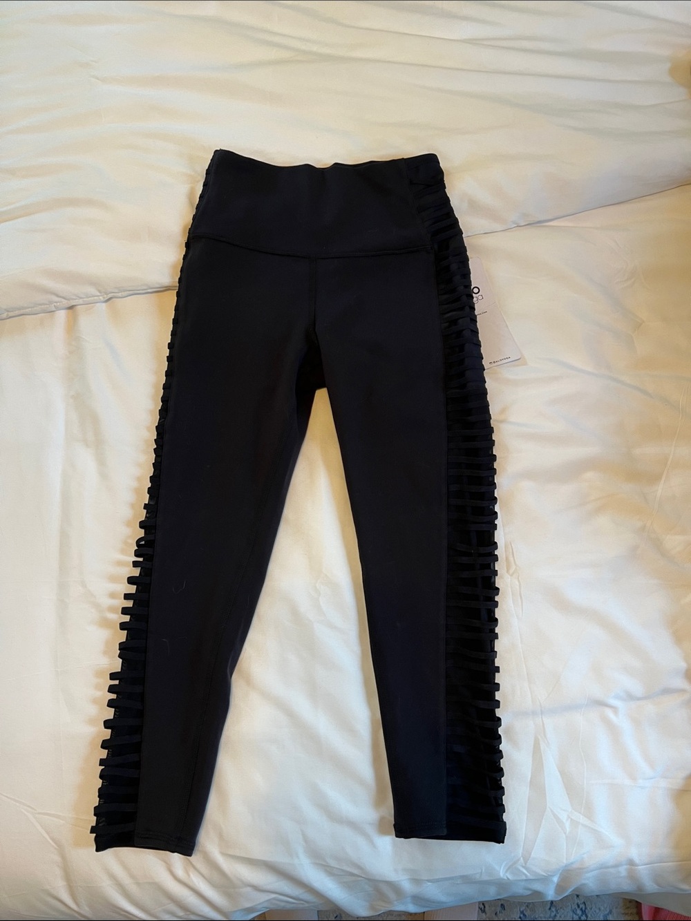 Alo Yoga High-Waist Prism Capris NEVER WORN tag still on